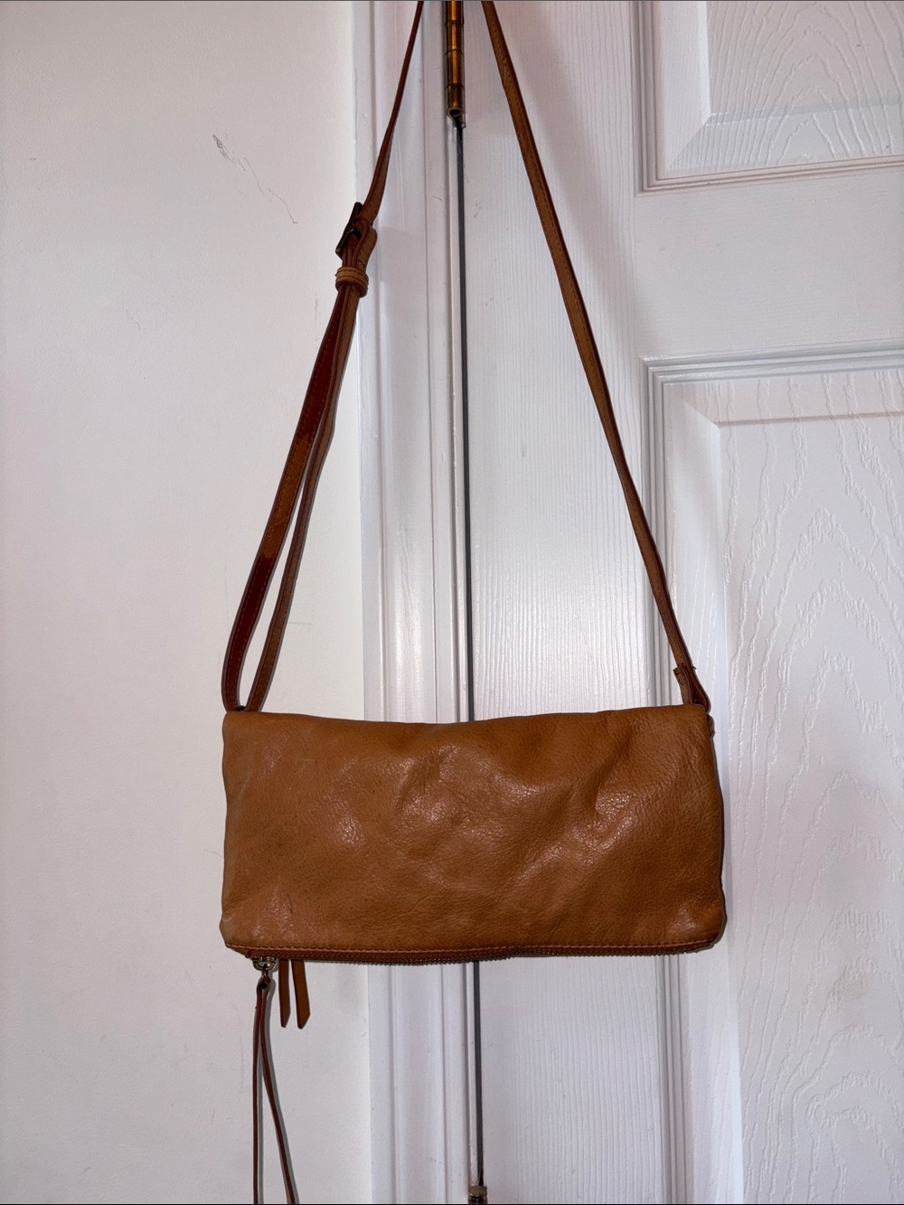 MARGOT NEW YORK 100% LEATHER FOLD DOWN CROSSBODY